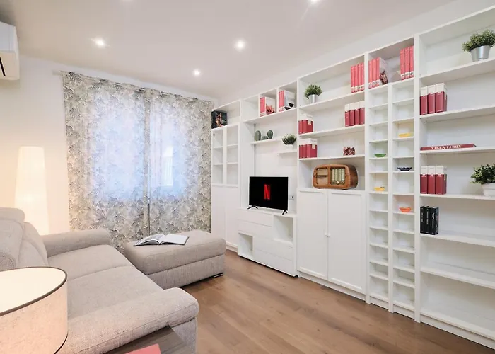 Colosseo A 15 Minuti - Elegante In Centro Appartement